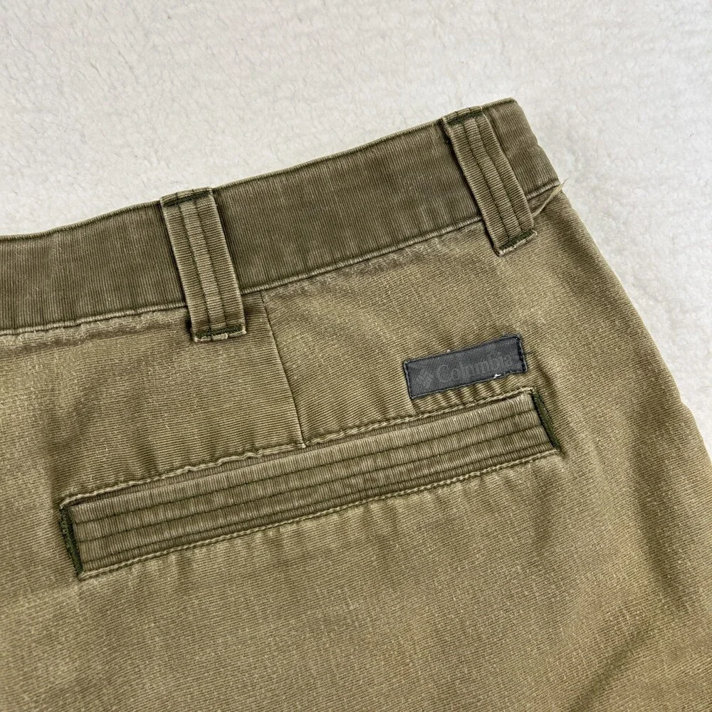 Columbia cargo shorts